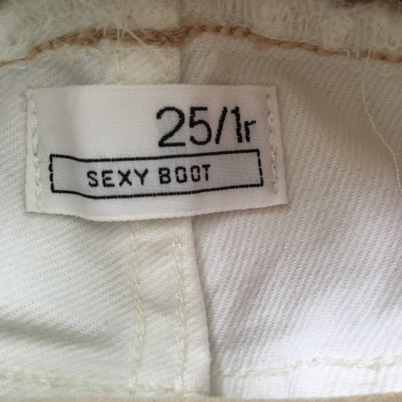 White Gap Maternity Sexy Boot Jeans, 25/1r - Picture 3 of 4